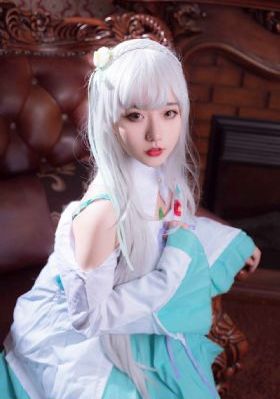 日韩美女诱惑图片_1080免费播放