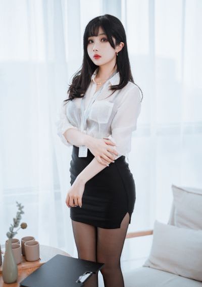 厨房里挺进岳丰满大屁股_DVD动漫在线观看