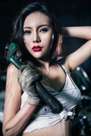 国产难得的女同真实_720高清免费观看
