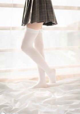 亚洲日韩女子厕所小便_BD英语完整在线观看