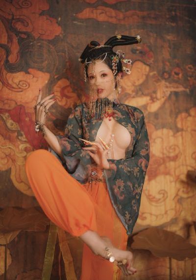 国产开放世界游戏_高清电影完整版