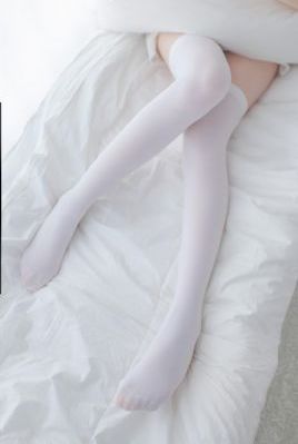 欧美翘臀美女_4K完整版观看